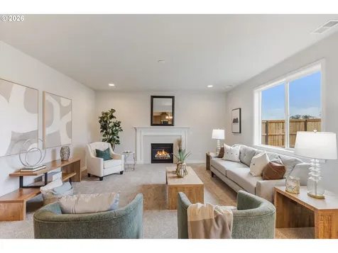 1521 NW Tracy Mcminnville OR 97128