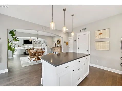 15928 Stables Place Oregon City OR 97045