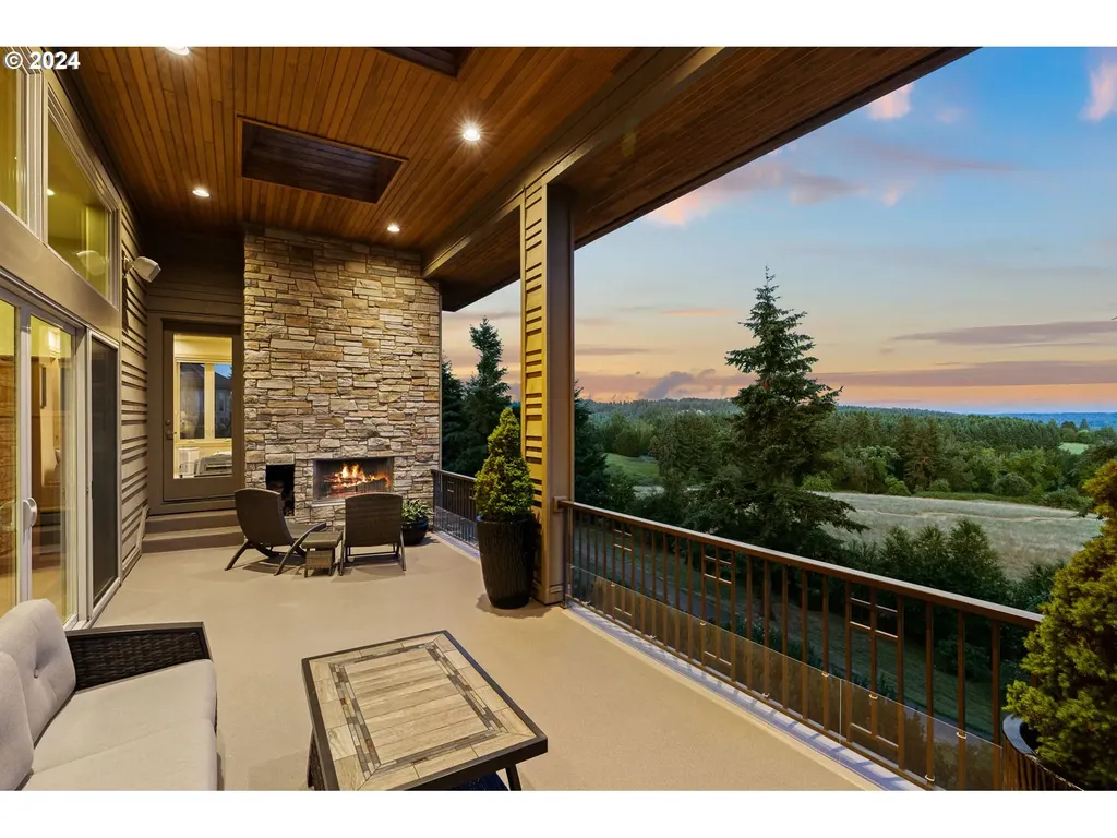 18218 Meadowlark Lane Lake Oswego OR 97034