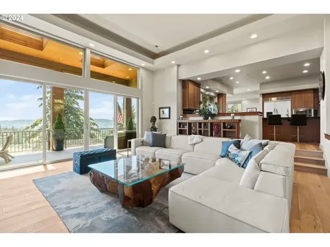 18218 Meadowlark Lane Lake Oswego OR 97034