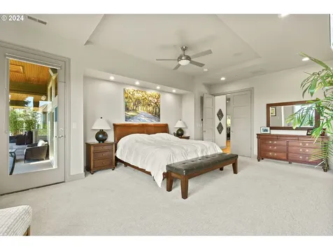 18218 Meadowlark Lane Lake Oswego OR 97034