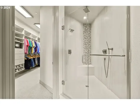 18218 Meadowlark Lane Lake Oswego OR 97034