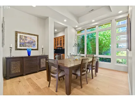 18218 Meadowlark Lane Lake Oswego OR 97034