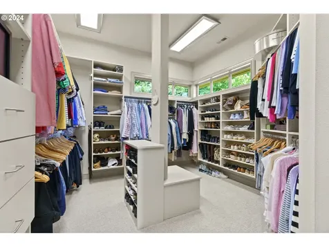 18218 Meadowlark Lane Lake Oswego OR 97034