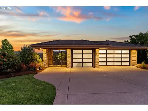 18218 Meadowlark Lane Lake Oswego OR 97034