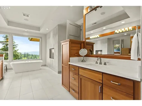 18218 Meadowlark Lane Lake Oswego OR 97034