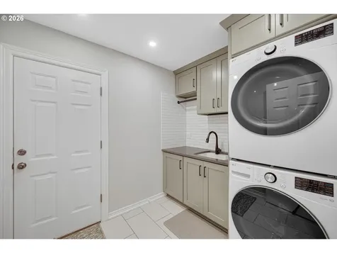 14017 NW Greenwood Drive Portland OR 97229