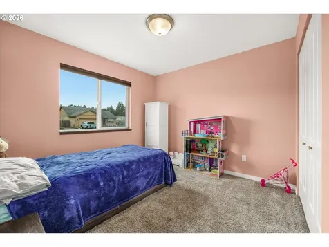 1255 SW Wedge Court Waldport OR 97394
