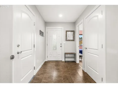 1255 SW Wedge Court Waldport OR 97394