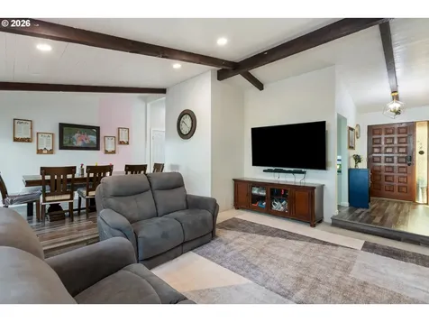2382 NW Esquire Drive Roseburg OR 97471
