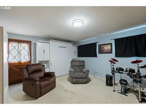 2382 NW Esquire Drive Roseburg OR 97471