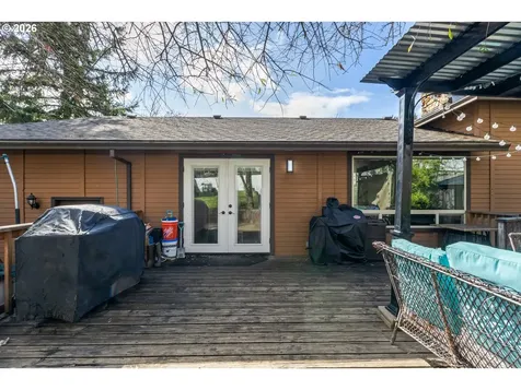 2382 NW Esquire Drive Roseburg OR 97471