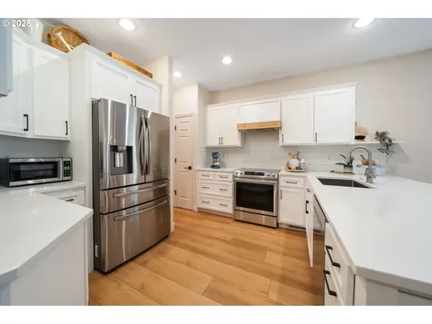 17735 SW Woodhaven Drive Sherwood OR 97140