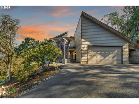 1372 SE Laurel Court Roseburg OR 97470