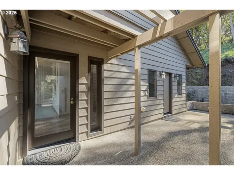 1372 SE Laurel Court Roseburg OR 97470