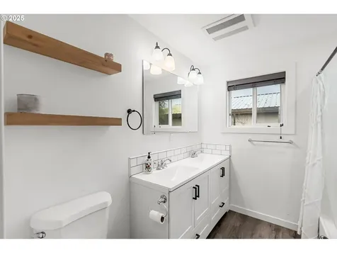 30063 Federal Lane Eugene OR 97402