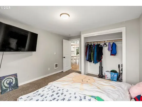 30063 Federal Lane Eugene OR 97402