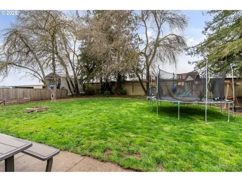 30063 Federal Lane Eugene OR 97402