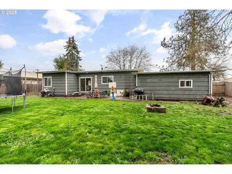 30063 Federal Lane Eugene OR 97402