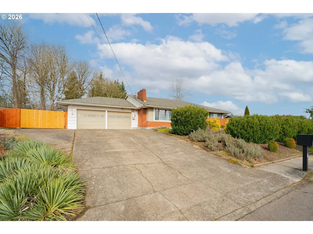 715 NE 22nd Avenue Camas WA 98607