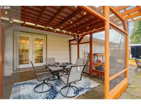 715 NE 22nd Avenue Camas WA 98607