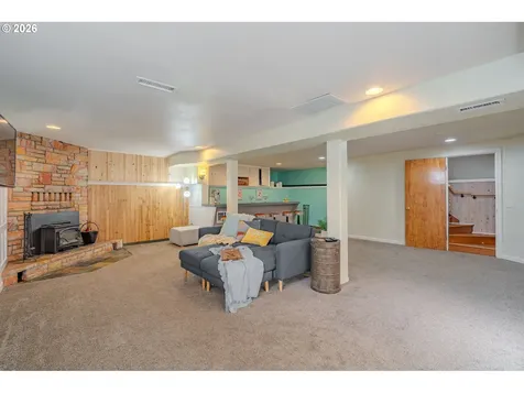 715 NE 22nd Avenue Camas WA 98607