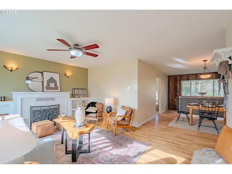 715 NE 22nd Avenue Camas WA 98607