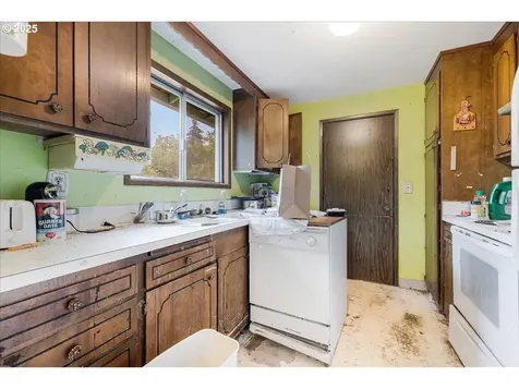 4270 SW 177th Avenue Beaverton OR 97078