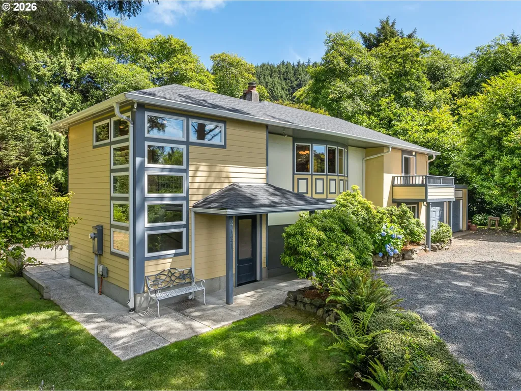 4131 Hemlock Street Cannon Beach OR 97110