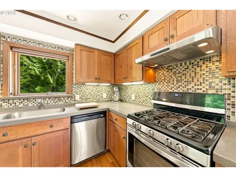 4131 Hemlock Street Cannon Beach OR 97110