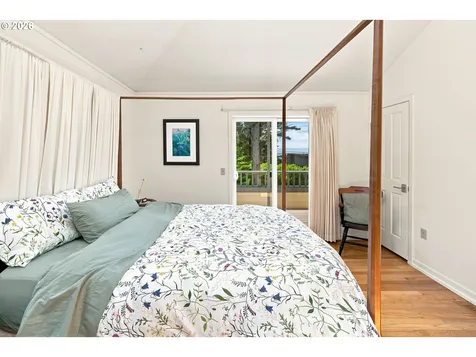 4131 Hemlock Street Cannon Beach OR 97110