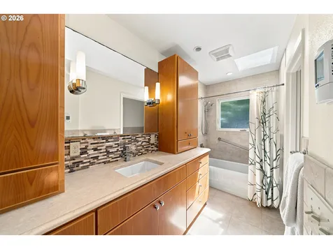4131 Hemlock Street Cannon Beach OR 97110