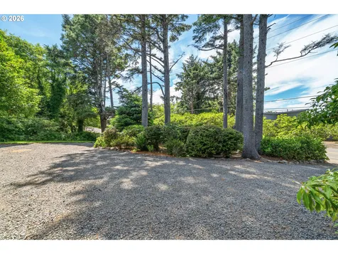 4131 Hemlock Street Cannon Beach OR 97110