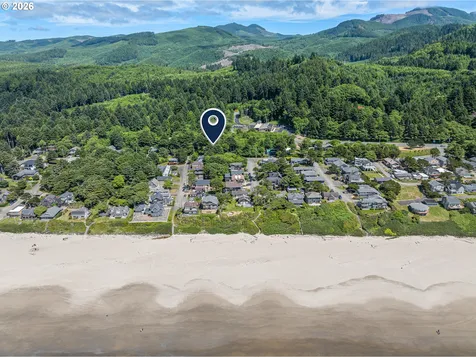 4131 Hemlock Street Cannon Beach OR 97110