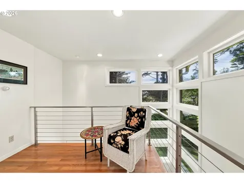 4131 Hemlock Street Cannon Beach OR 97110
