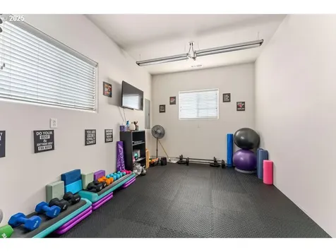 223 Ridgeway Avenue Central Point OR 97502