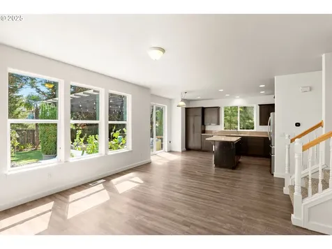 5271 N Wedgewood Loop Newberg OR 97132