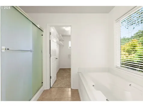 5271 N Wedgewood Loop Newberg OR 97132