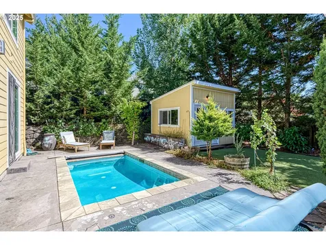 5271 N Wedgewood Loop Newberg OR 97132