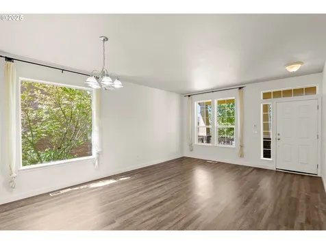 5271 N Wedgewood Loop Newberg OR 97132