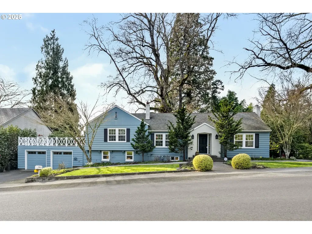 3165 SW 82nd Avenue Portland OR 97225