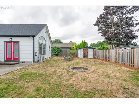 1835 Wakefield Court Salem OR 97304