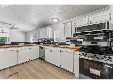8300 NE Quatama Street Beaverton OR 97006