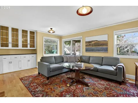 6721 SE 34th Avenue Portland OR 97202