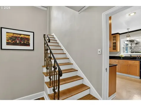 6721 SE 34th Avenue Portland OR 97202