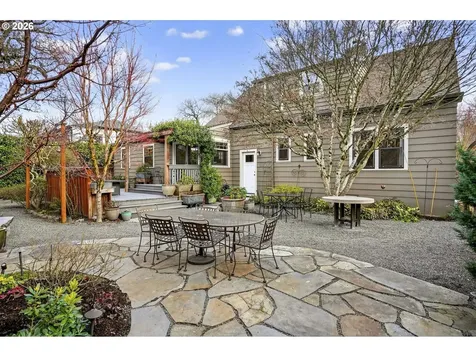 6721 SE 34th Avenue Portland OR 97202