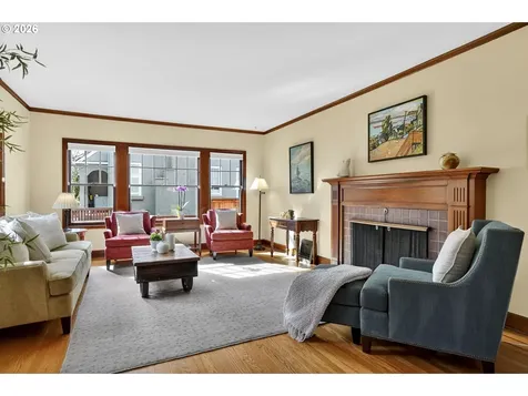 6721 SE 34th Avenue Portland OR 97202