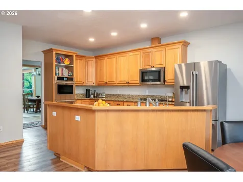 610 NE Sundance Court Hillsboro OR 97124