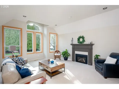 610 NE Sundance Court Hillsboro OR 97124