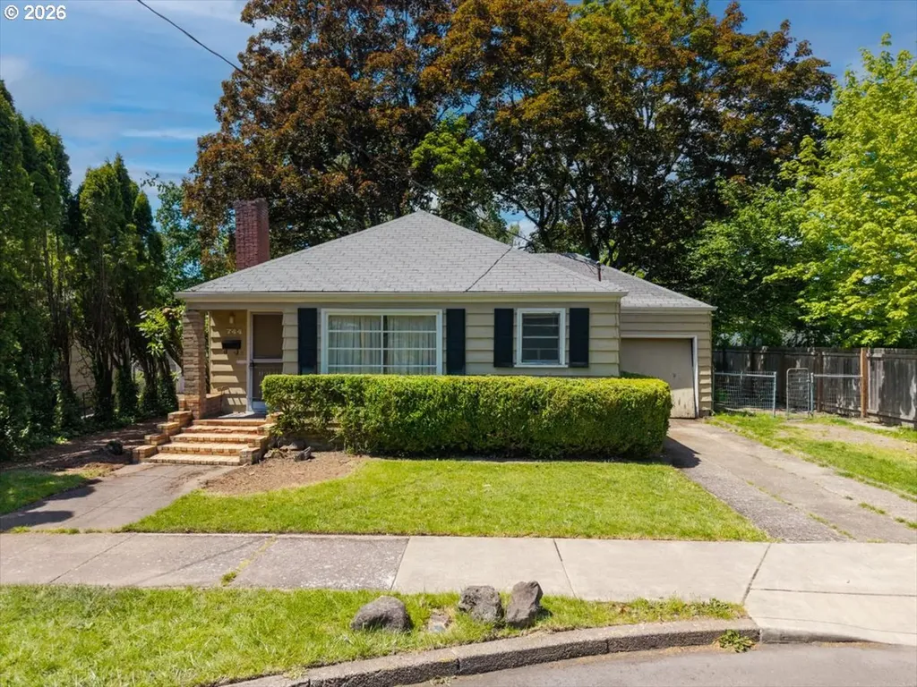 744 NW 17th Street Corvallis OR 97330